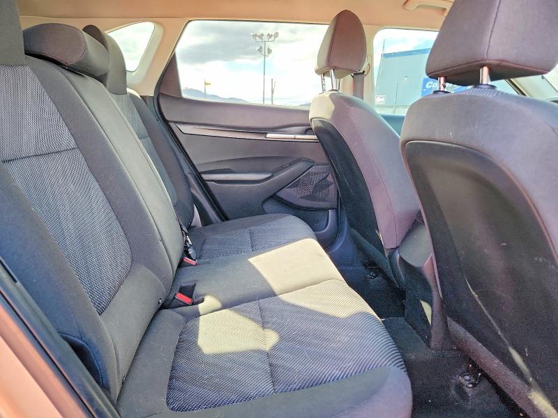 67028826 :رقم المزاد ، KNDEPCAA0M7095893 vin ، 2021 Kia Seltos مزاد بيع