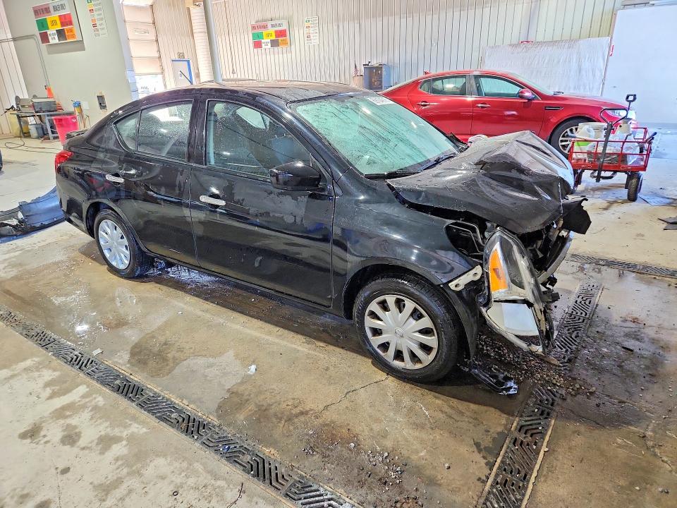 2018 Nissan Versa მანქანა იყიდება აუქციონზე, vin: 3N1CN7AP0JL877744, აუქციონის ნომერი: 69104916