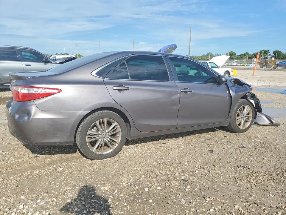 Aukcja sprzedaży 2015 Toyota Camry, vin: 4T1BF1FK6FU103989, numer aukcji: 69572686
