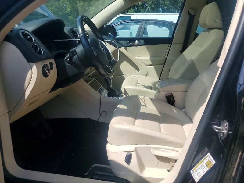67321246 :رقم المزاد ، WVGBV7AXXCW507502 vin ، 2012 Volkswagen Tiguan مزاد بيع