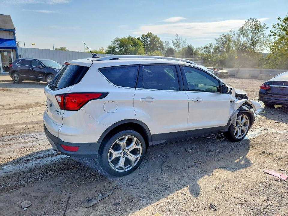 Продаж на аукціоні авто 2019 Ford Escape, vin: 1FMCU0J98KUA15075, номер лоту: 68685316