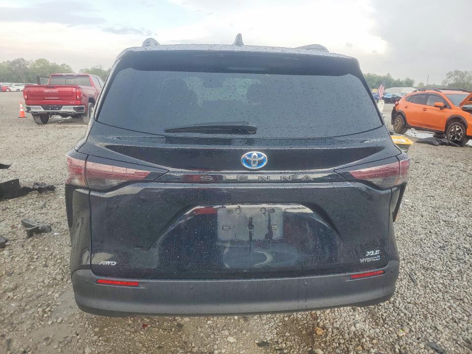 69494906 :رقم المزاد ، 5TDJSKFC2PS091176 vin ، 2023 Toyota Sienna مزاد بيع