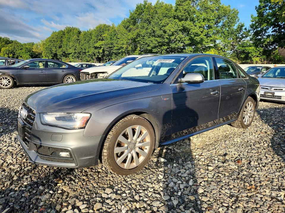 68099916 :رقم المزاد ، WAUBFAFL1FN037761 vin ، 2015 Audi A4 مزاد بيع