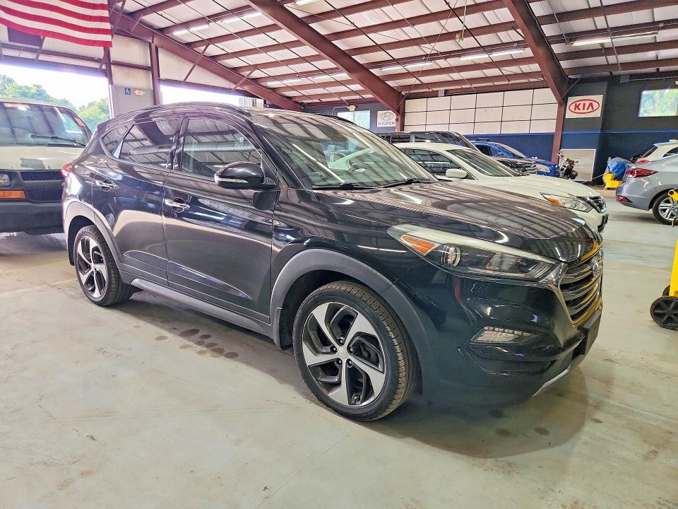 70407606 :رقم المزاد ، KM8J3CA29GU246850 vin ، 2016 Hyundai Tucson مزاد بيع