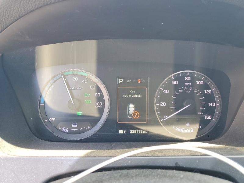 Продажа на аукционе авто 2016 Hyundai Sonata Hybrid, vin: KMHE24L17GA040426, номер лота: 69434676