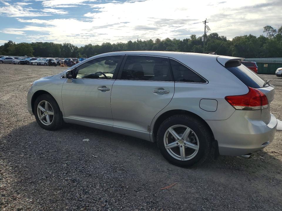 68386716 :رقم المزاد ، 4T3ZK3BB1AU025715 vin ، 2010 Toyota Venza مزاد بيع
