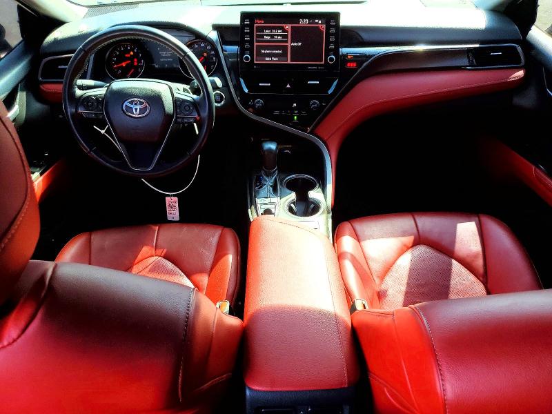 69904046 :رقم المزاد ، 4T1K61AK9MU470454 vin ، 2021 Toyota Camry مزاد بيع