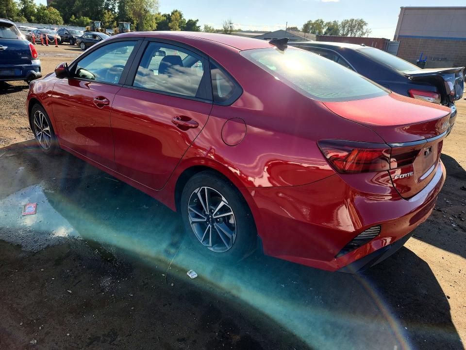 2022 Kia Forte მანქანა იყიდება აუქციონზე, vin: 3KPF24AD1NE493358, აუქციონის ნომერი: 69065126