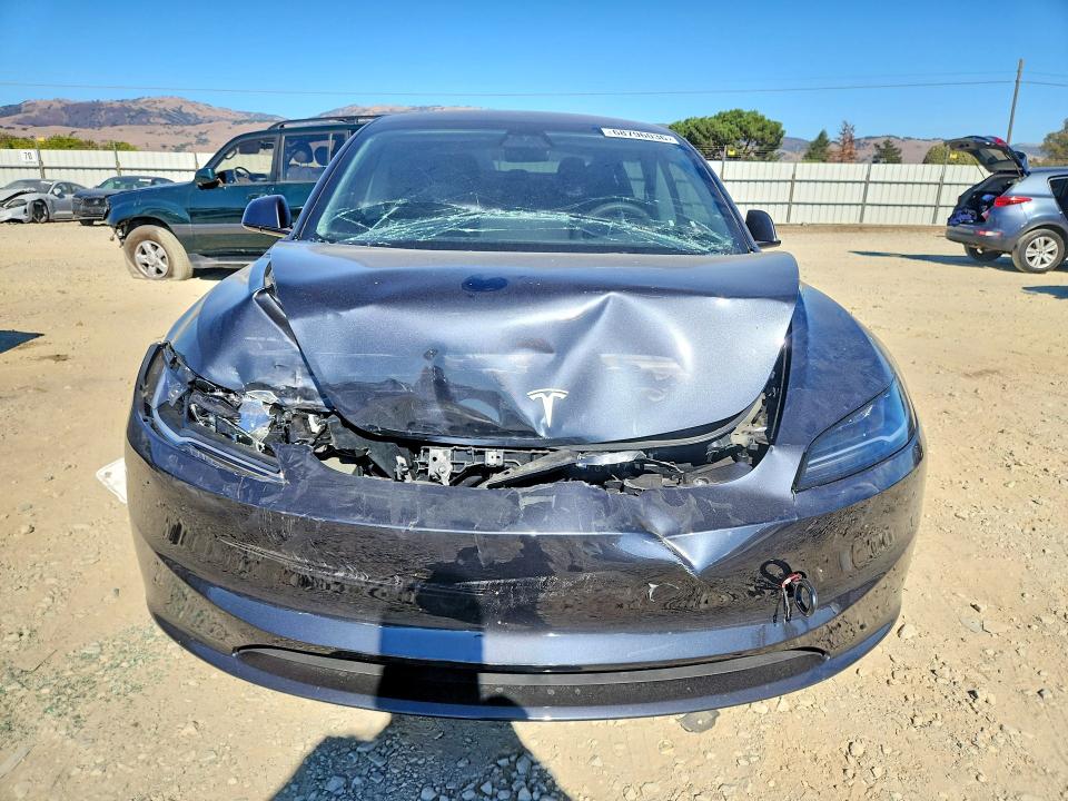 Продажа на аукционе авто 2024 Tesla Model 3, vin: 5YJ3E1EA0RF866141, номер лота: 68796036
