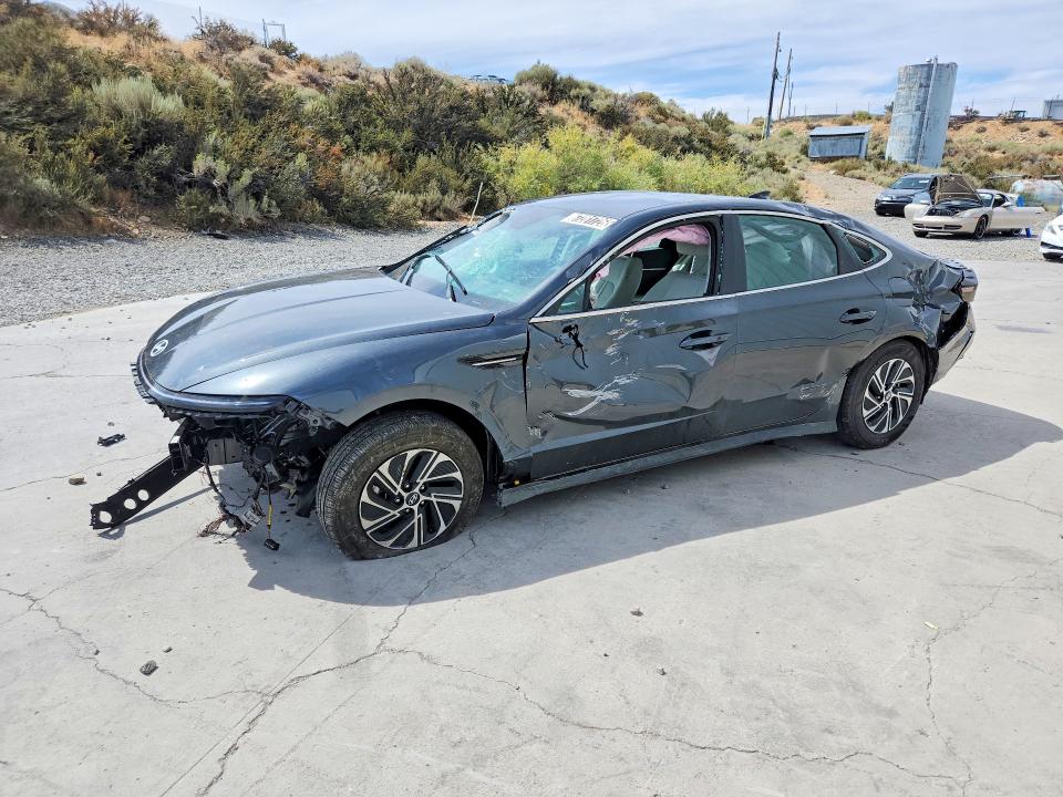 Продажа на аукционе авто 2026 Hyundai Sonata Hybrid, vin: KMHL24JJ3TA135988, номер лота: 67281726