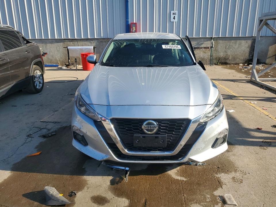 Продаж на аукціоні авто 2019 Nissan Altima, vin: 1N4BL4EV5KC235514, номер лоту: 67466496