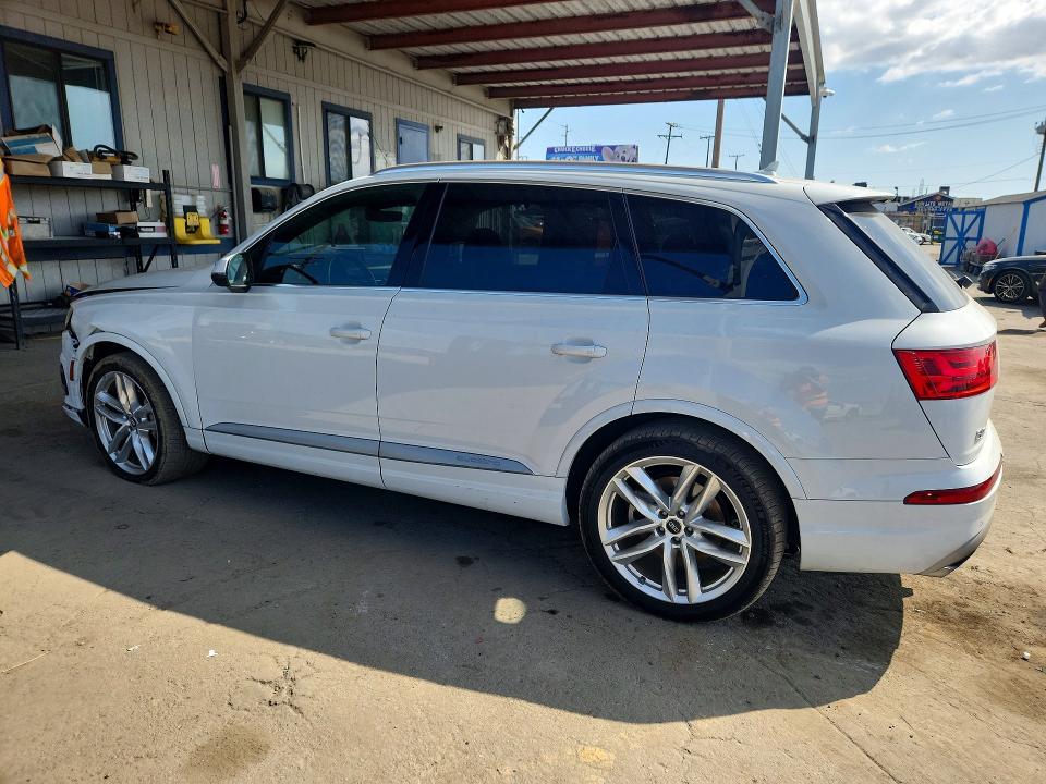 69914356 :رقم المزاد ، WA1VAAF7XHD018937 vin ، 2017 Audi Q7 مزاد بيع