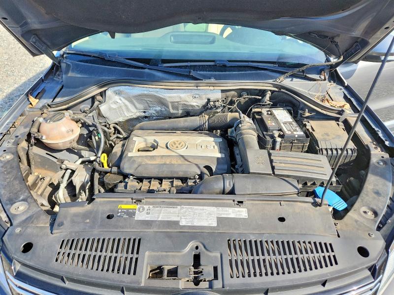 70566126 :رقم المزاد ، WVGAV3AX5EW625416 vin ، 2014 Volkswagen Tiguan مزاد بيع