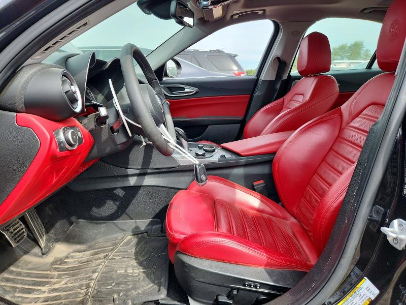 2018 Alfa Romeo Giulia მანქანა იყიდება აუქციონზე, vin: ZARFAEEN9J7567038, აუქციონის ნომერი: 67939526