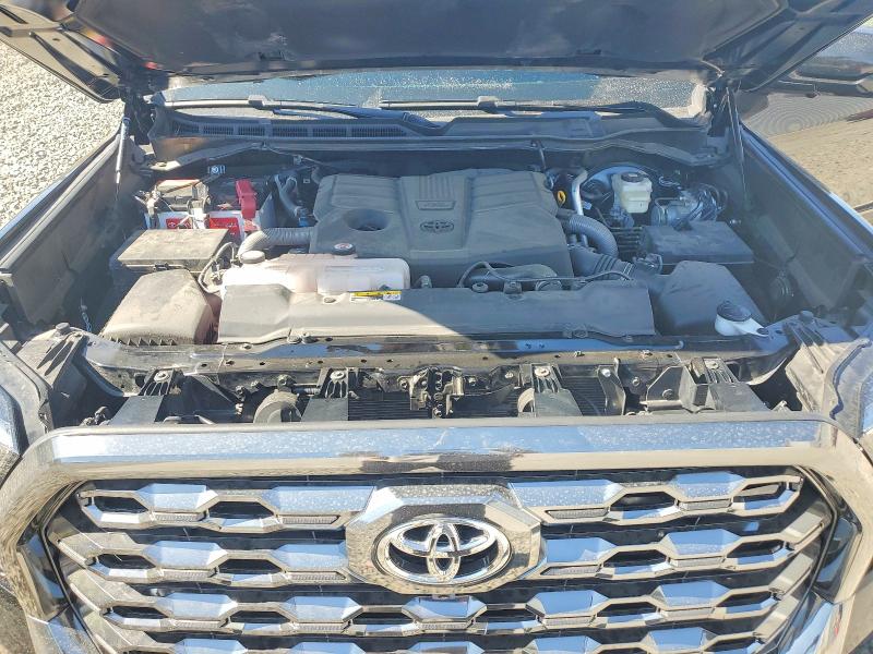 68216016 :رقم المزاد ، 5TFNA5DB6SX290945 vin ، 2025 Toyota Tundra مزاد بيع