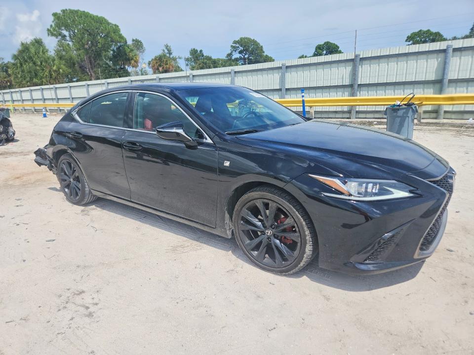 67863956 :رقم المزاد ، 58AJZ1B15NU124436 vin ، 2022 Lexus Es مزاد بيع