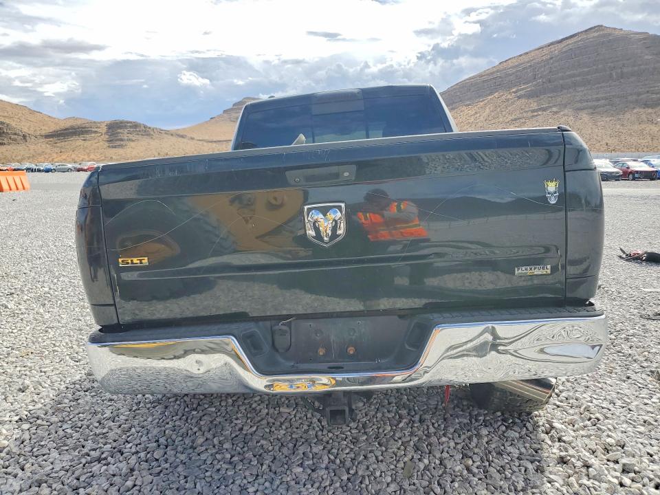 Продаж на аукціоні авто 2018 Ram 1500, vin: 1C6RR6GG2JS155018, номер лоту: 69737486