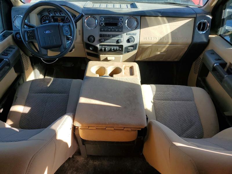 70586556 :رقم المزاد ، 1FT8W3B6XGEB66303 vin ، 2016 Ford F350 مزاد بيع