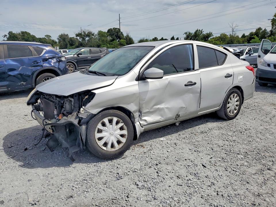 2016 Nissan Versa მანქანა იყიდება აუქციონზე, vin: 3N1CN7AP5GL835790, აუქციონის ნომერი: 70892096