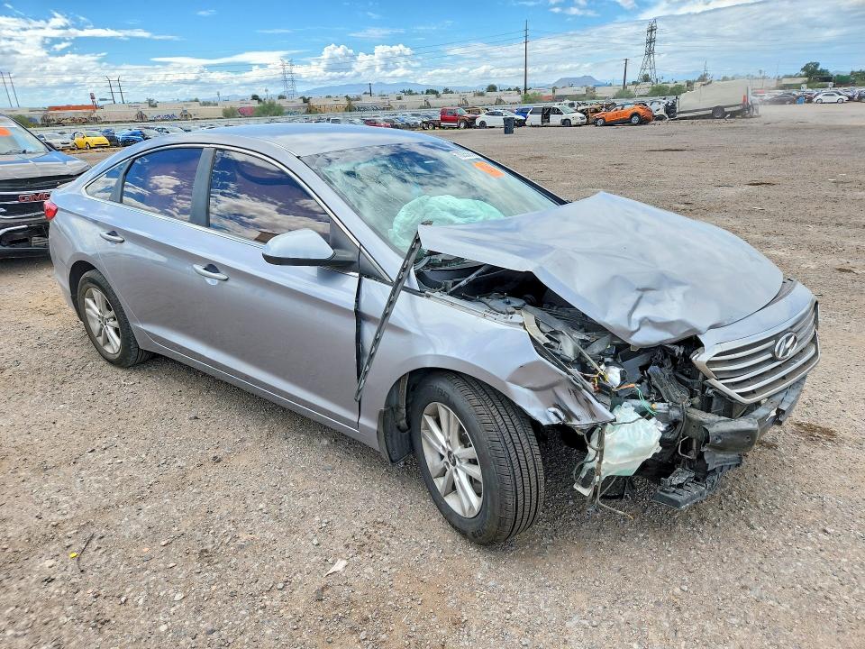 70355636 :رقم المزاد ، 5NPE24AF4FH244403 vin ، 2015 Hyundai Sonata مزاد بيع