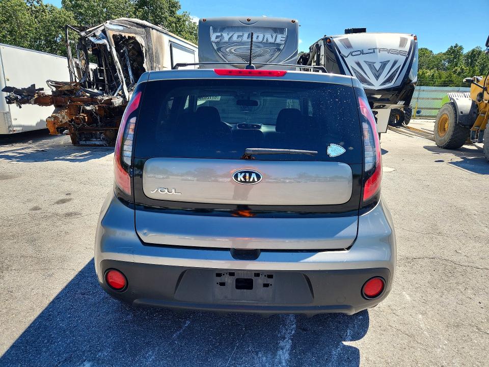 Продаж на аукціоні авто 2017 Kia Soul, vin: KNDJN2A29H7424443, номер лоту: 67726556