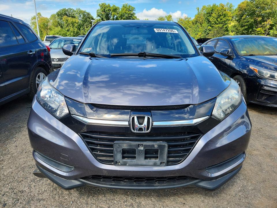 Продаж на аукціоні авто 2018 Honda Hr-v, vin: 3CZRU6H32JG729458, номер лоту: 69147206