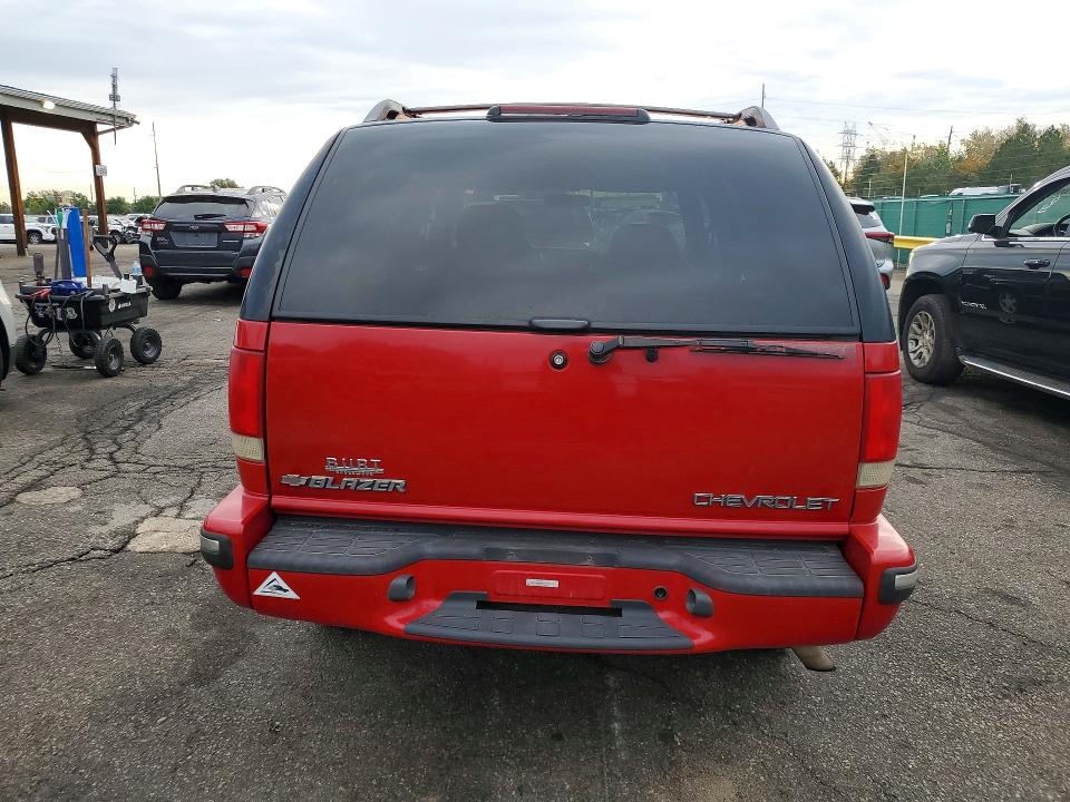 Продажа на аукционе авто 1998 Chevrolet Blazer, vin: 1GNDT13W9W2171297, номер лота: 70501086