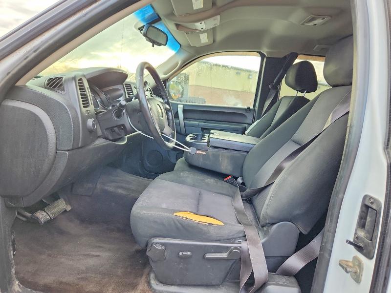 Auction sale of the 2013 Chevrolet Silverado, vin: 1GCRKSE04DZ313835, lot number: 69119666