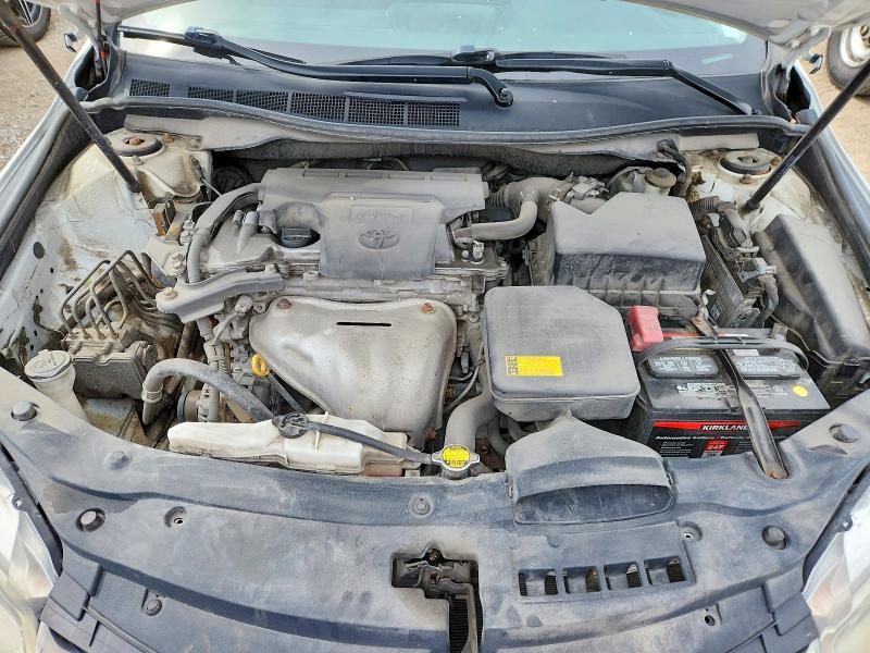 68640616 :رقم المزاد ، 4T1BF1FK3FU040219 vin ، 2015 Toyota Camry مزاد بيع