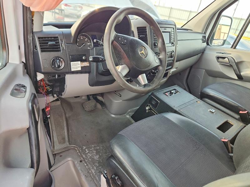 70322236 :رقم المزاد ، WD3PE7CD7FP155176 vin ، 2015 Mercedes-benz Sprinter مزاد بيع