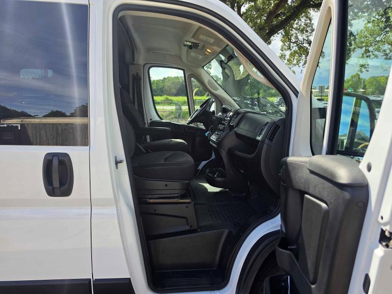 67043486 :رقم المزاد ، 3C6TRVAG3KE539032 vin ، 2019 Ram Promaster 1500 مزاد بيع