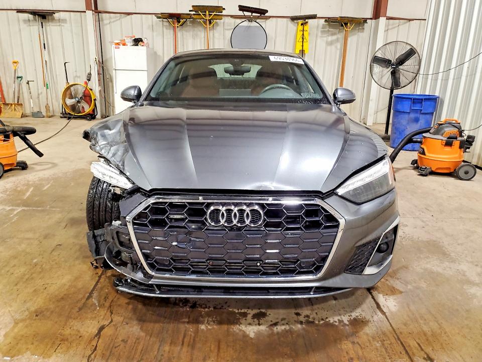 2024 Audi A5 მანქანა იყიდება აუქციონზე, vin: WAUFACF55RA114432, აუქციონის ნომერი: 69538966