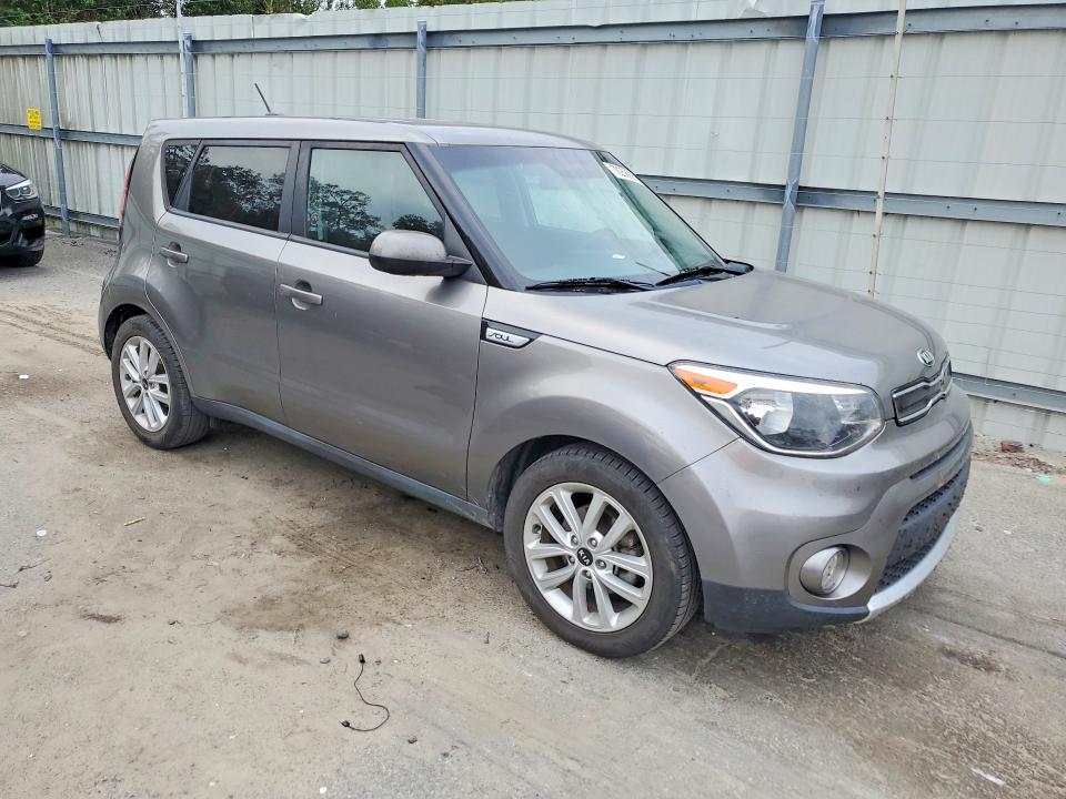 2018 Kia Soul მანქანა იყიდება აუქციონზე, vin: KNDJP3A50J7514287, აუქციონის ნომერი: 70258926