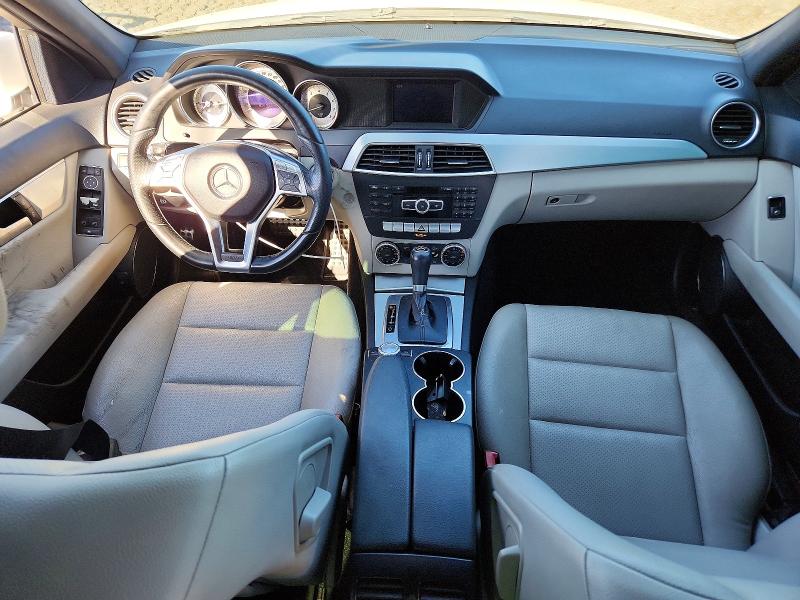 Продажа на аукционе авто 2013 Mercedes-benz C, vin: WDDGF4HB5DA747481, номер лота: 68175866