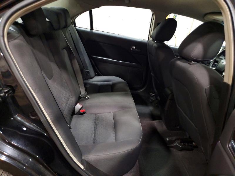 70230736 :رقم المزاد ، 3FAHP0HA0AR230334 vin ، 2010 Ford Fusion مزاد بيع