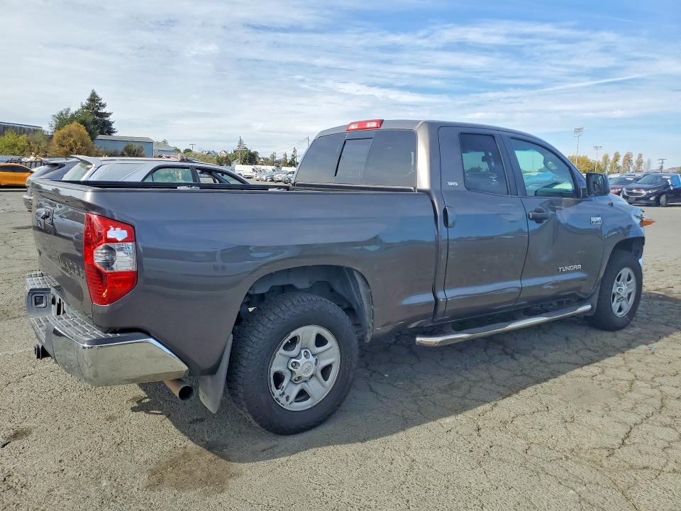 67694786 :رقم المزاد ، 5TFRY5F14EX155579 vin ، 2014 Toyota Tundra مزاد بيع