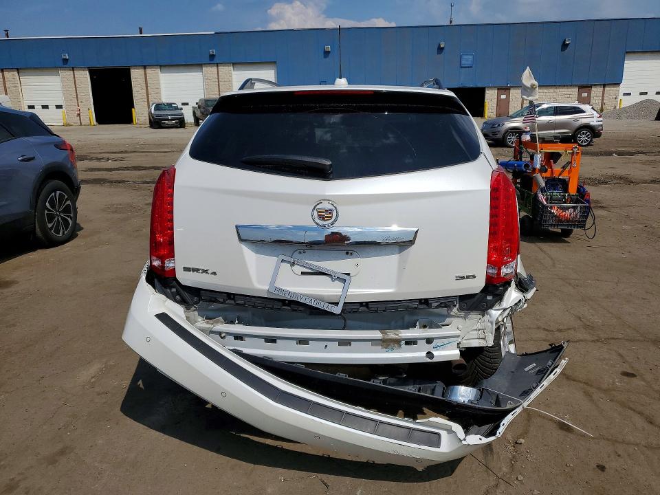 Продажа на аукционе авто 2015 Cadillac Srx, vin: 3GYFNGE39FS538599, номер лота: 66764896