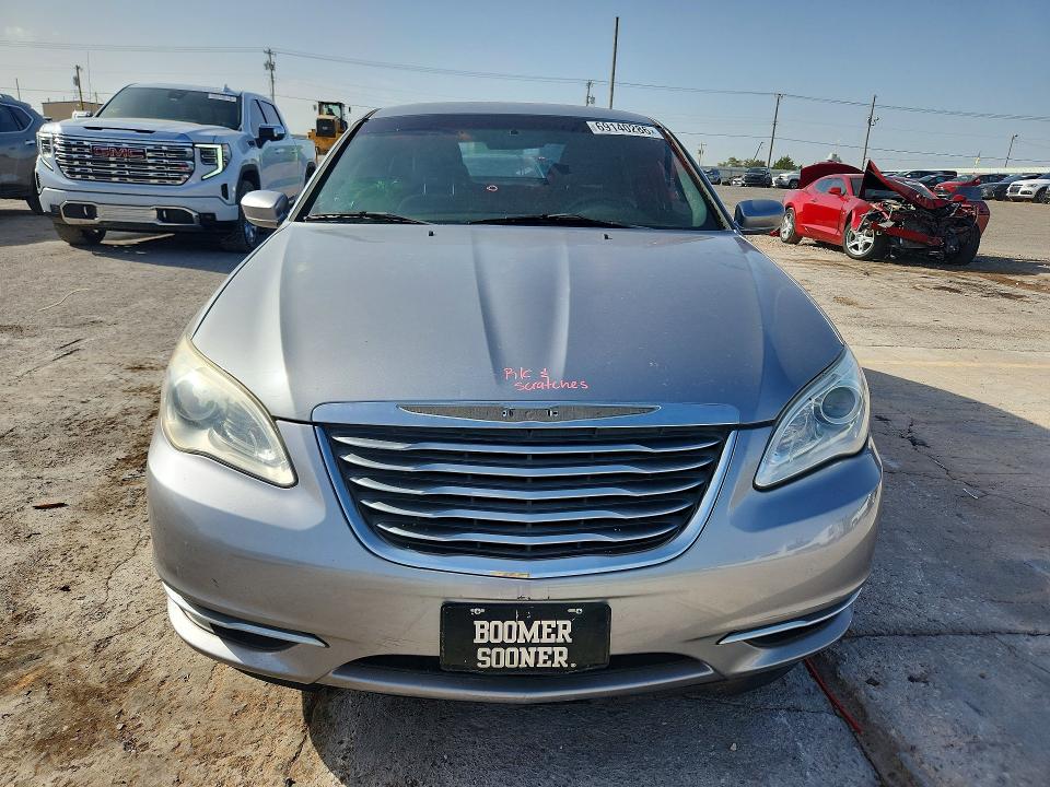 2014 Chrysler 200 მანქანა იყიდება აუქციონზე, vin: 1C3CCBAB8EN211168, აუქციონის ნომერი: 69140286