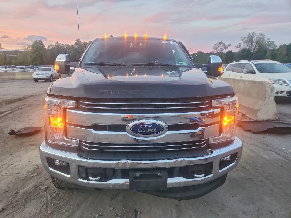 Продажа на аукционе авто 2017 Ford F250, vin: 1FT7W2B68HED98471, номер лота: 70211126