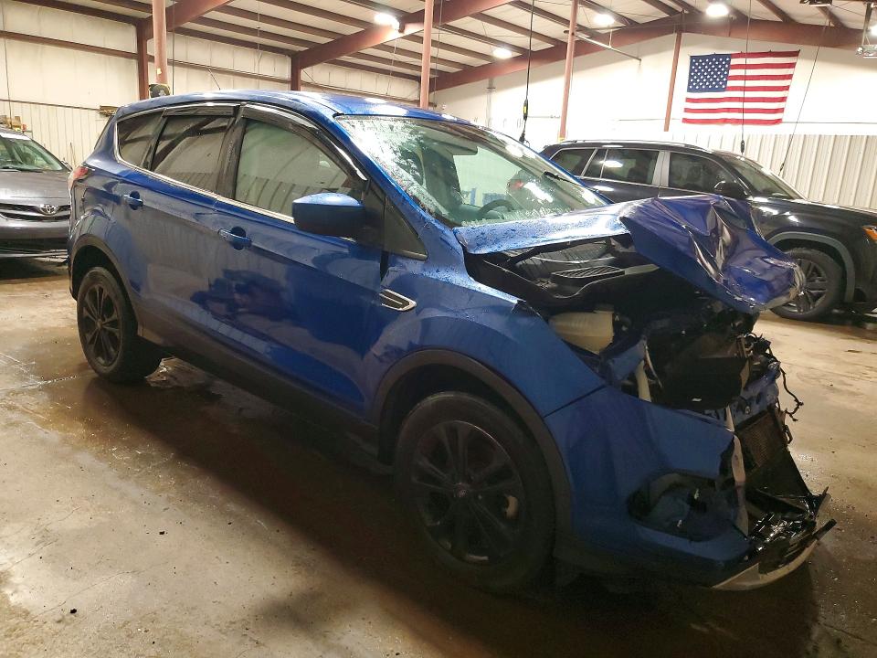 Продаж на аукціоні авто 2017 Ford Escape, vin: 1FMCU0GD8HUB37522, номер лоту: 67110496