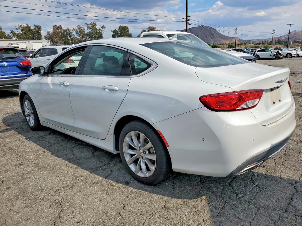 2015 Chrysler 200 მანქანა იყიდება აუქციონზე, vin: 1C3CCCCG6FN711264, აუქციონის ნომერი: 68259936