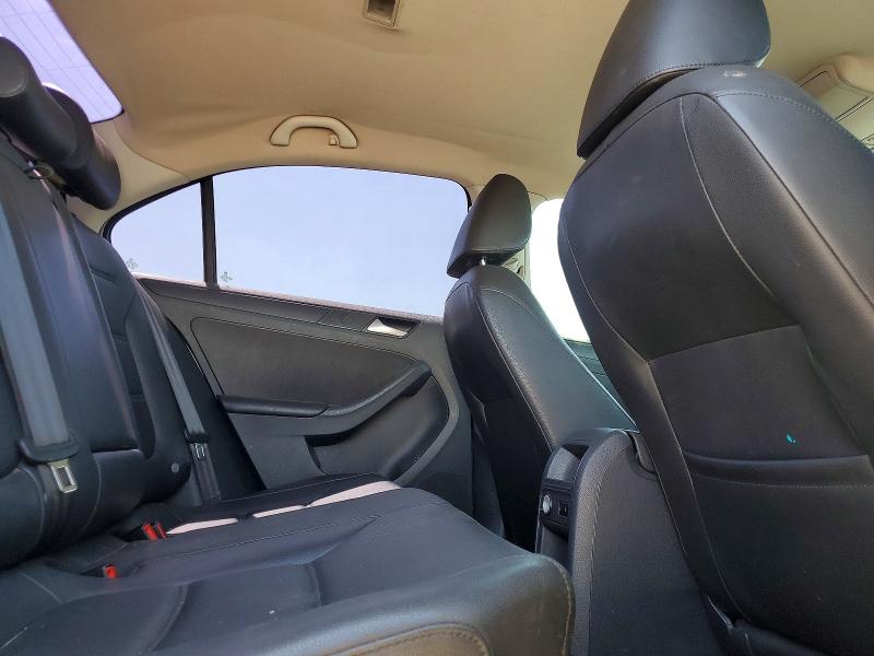 2014 Volkswagen Jetta მანქანა იყიდება აუქციონზე, vin: 3VWD17AJ5EM222761, აუქციონის ნომერი: 67474226