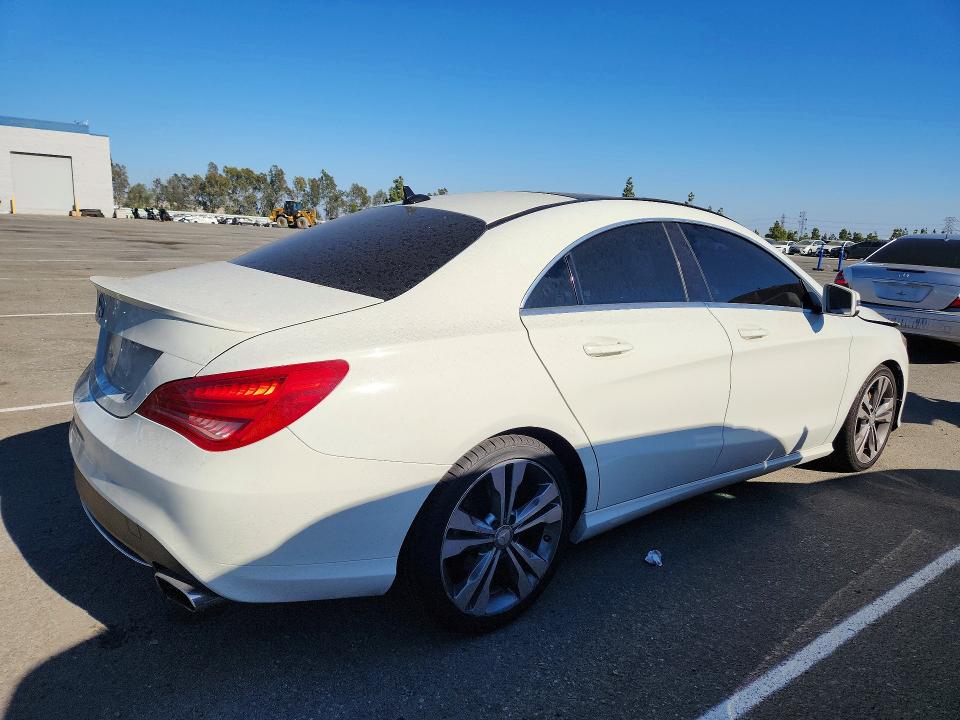 2014 Mercedes-benz Cla მანქანა იყიდება აუქციონზე, vin: WDDSJ4EB3EN140048, აუქციონის ნომერი: 67659466