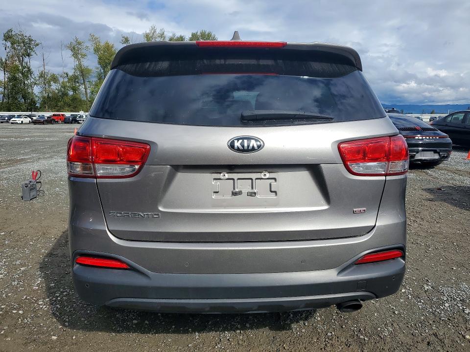 2017 Kia Sorento მანქანა იყიდება აუქციონზე, vin: 5XYPG4A3XHG214445, აუქციონის ნომერი: 70699876