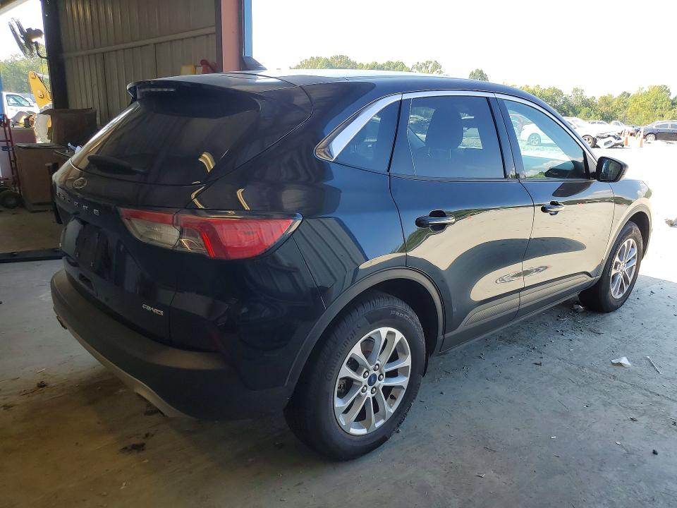 2022 Ford Escape მანქანა იყიდება აუქციონზე, vin: 1FMCU9G62NUB18515, აუქციონის ნომერი: 67784626
