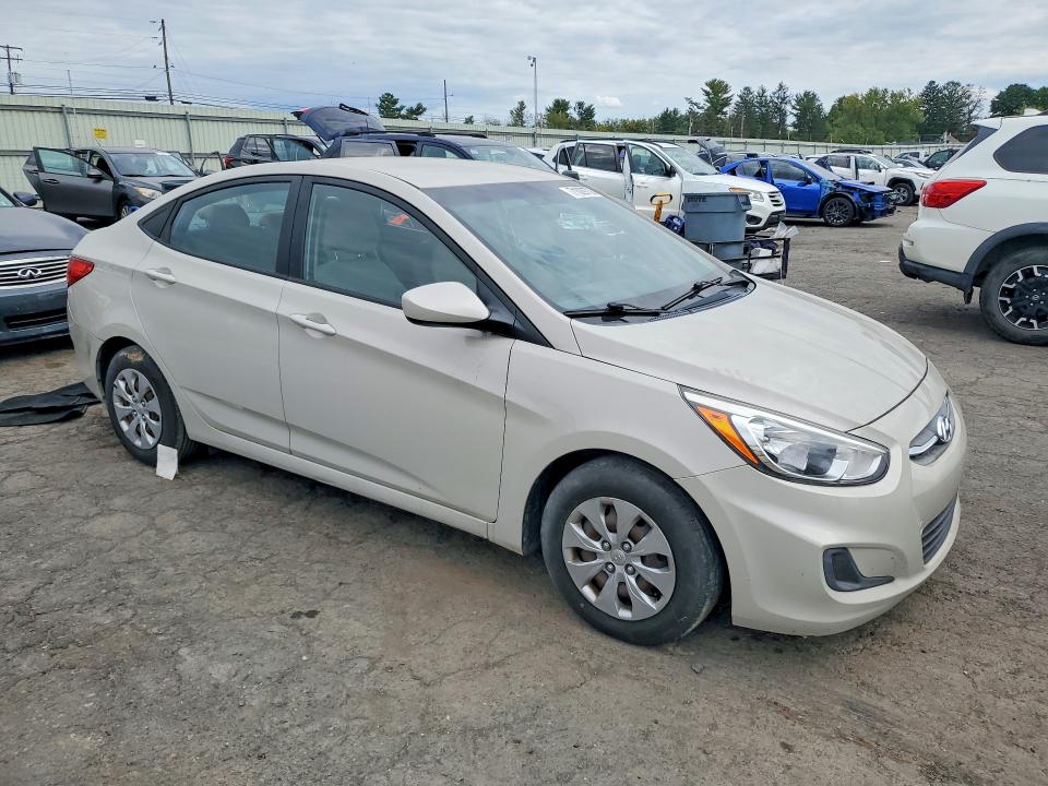 2017 Hyundai Accent მანქანა იყიდება აუქციონზე, vin: KMHCT4AE6HU188836, აუქციონის ნომერი: 71029736