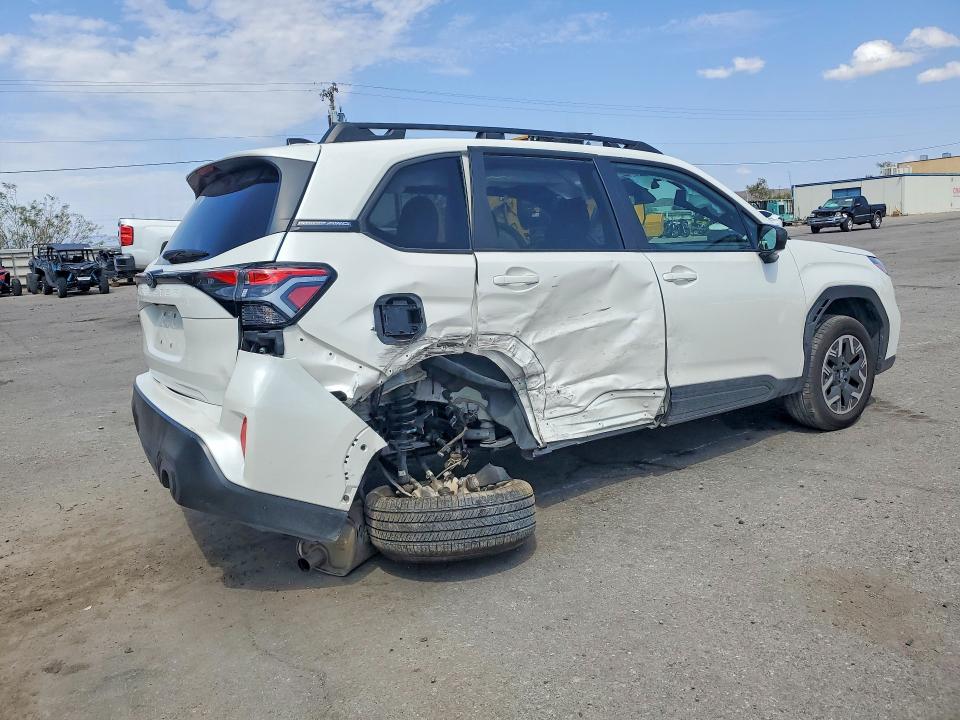 Продажа на аукционе авто 2025 Subaru Forester, vin: JF2SLDDC4SH542851, номер лота: 69642356