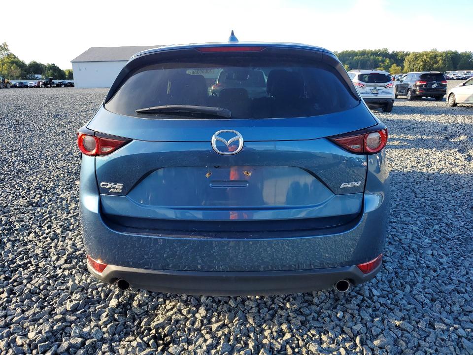 70059356 :رقم المزاد ، JM3KFBCL8H0183739 vin ، 2017 Mazda Cx-5 مزاد بيع