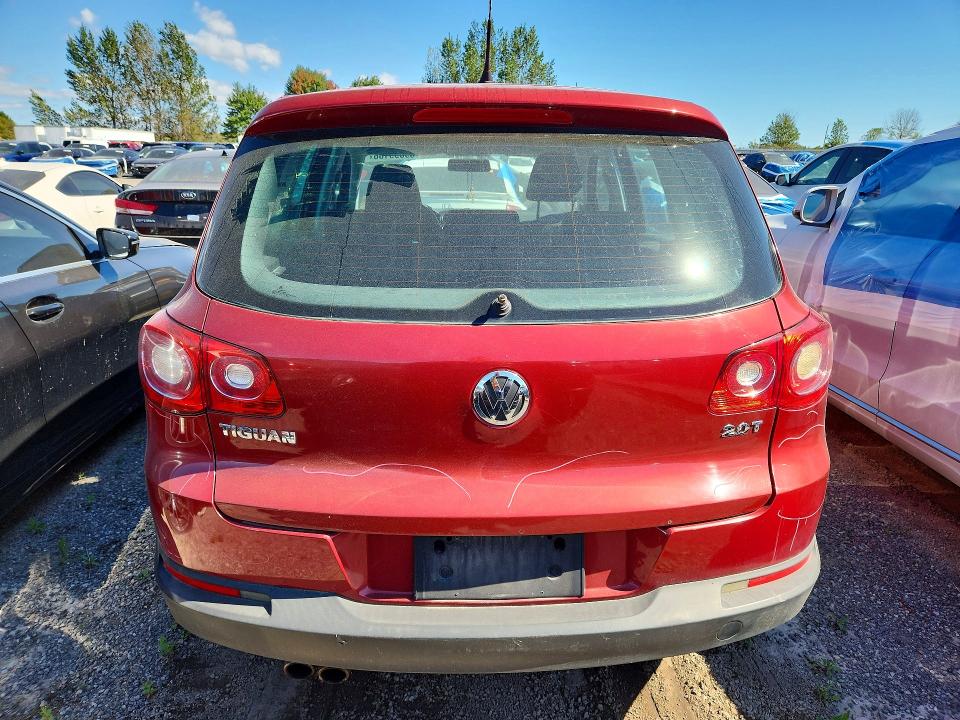 69699166 :رقم المزاد ، WVGAV7AX2AW002482 vin ، 2010 Volkswagen Tiguan مزاد بيع