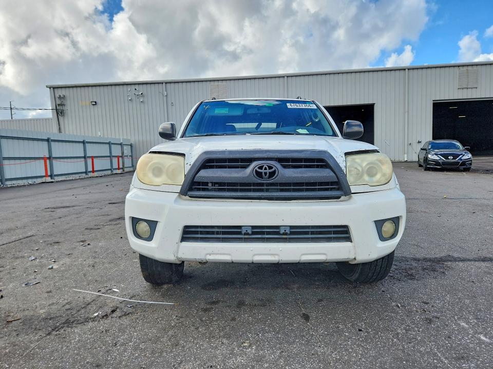 67637366 :رقم المزاد ، JTEZU14R468043644 vin ، 2006 Toyota 4runner مزاد بيع